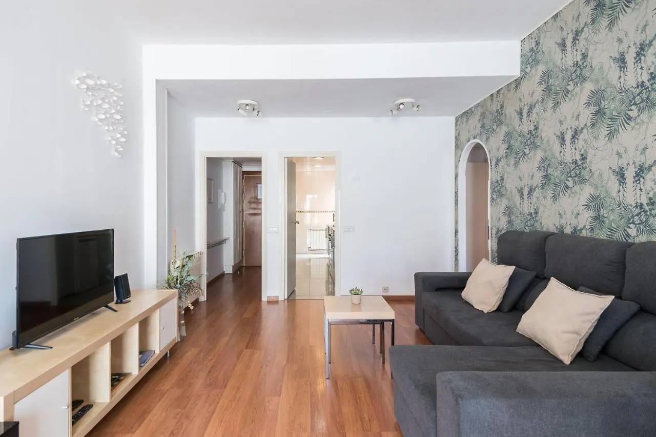 Apartment With Terrace A Step Away From Montjuic バルセロナ スペイン